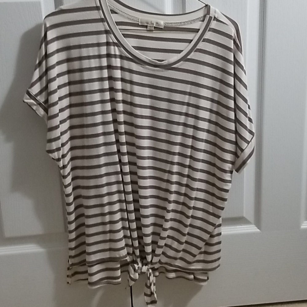 Nine Britton lynette tie front knit top